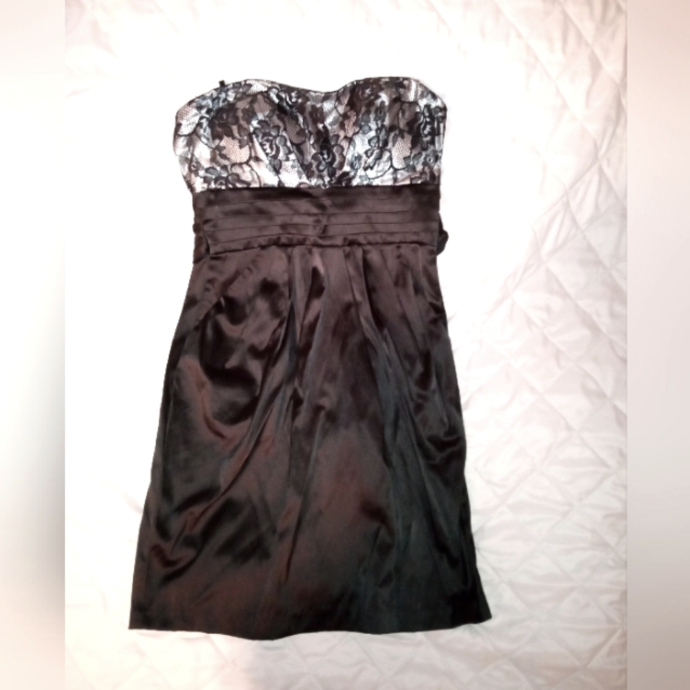 Snap prom dress